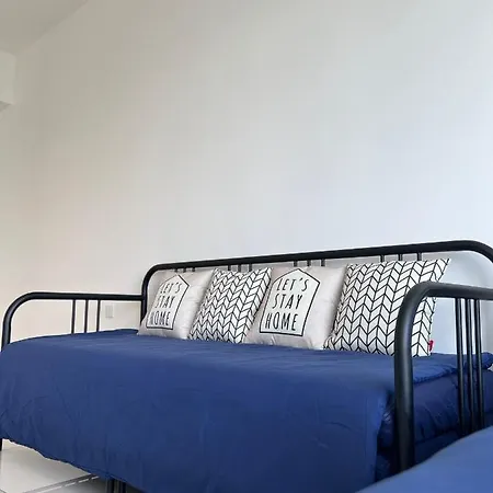 Beacon Executive Suites #Georgetown #Rooftoppool #10 Exterior photo